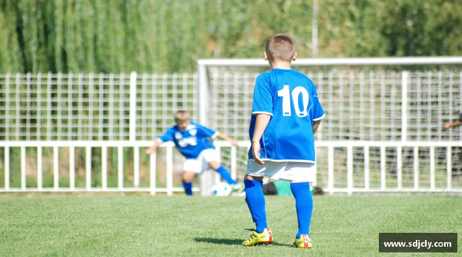 专业品质，打造精彩！